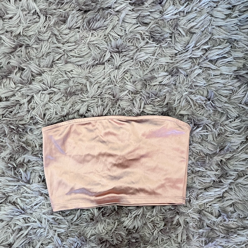 Silky pink fitted bandeau